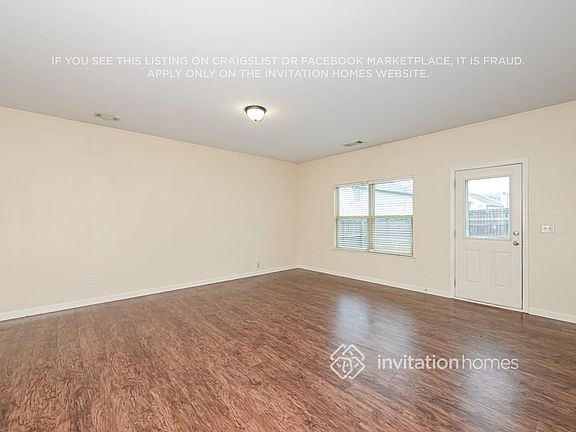 4th image of 4172 Oak Field Dr