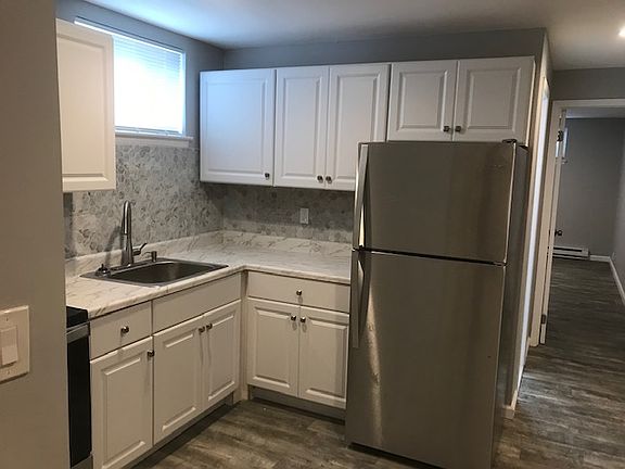 2nd image of 3689 Jerusalem Ave #C