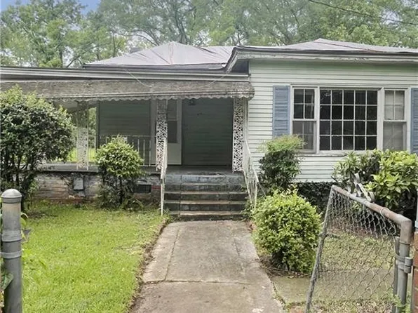 419 E Chappell St, Griffin, GA 30223