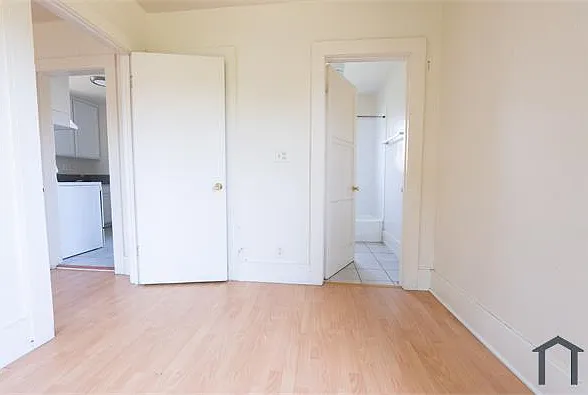 720 King Ave — Photo 9