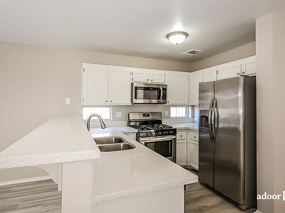 2nd image of 5240 Silverheart Ave