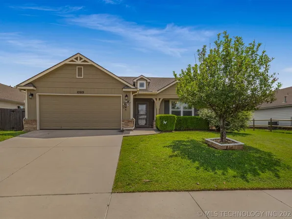 10919 N 117th East Ave, Owasso, OK 74055