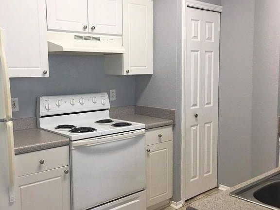 4th image of 5683 Star Rush Dr APT 103