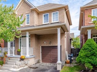 2249 Crestmont Dr, Oakville, ON L6M5J5