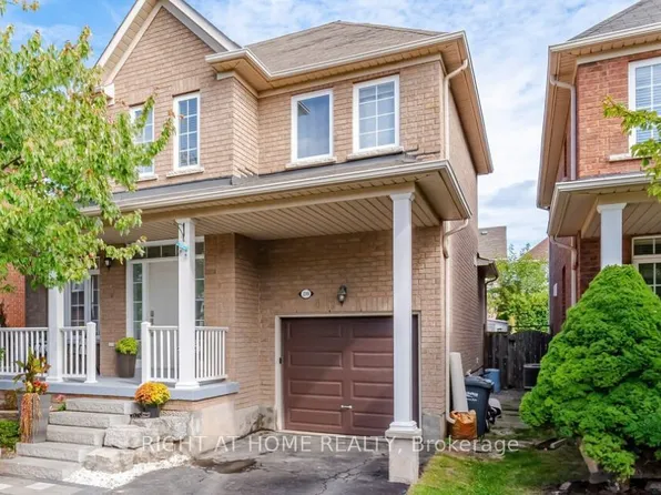 2249 Crestmont Dr, Oakville, ON L6M 5J5