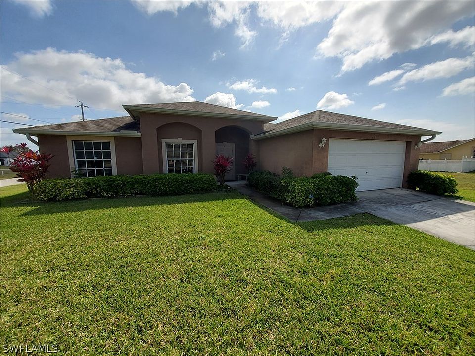 1st image of 2109 NE 9th Place Cpe