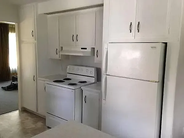 2210 E 74th Ave #A — Photo 8