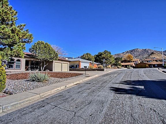 14229 La Cueva Ave NE-large-003-24-LaCu0