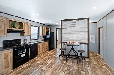 1205 W Circle Dr #6 — Photo 2