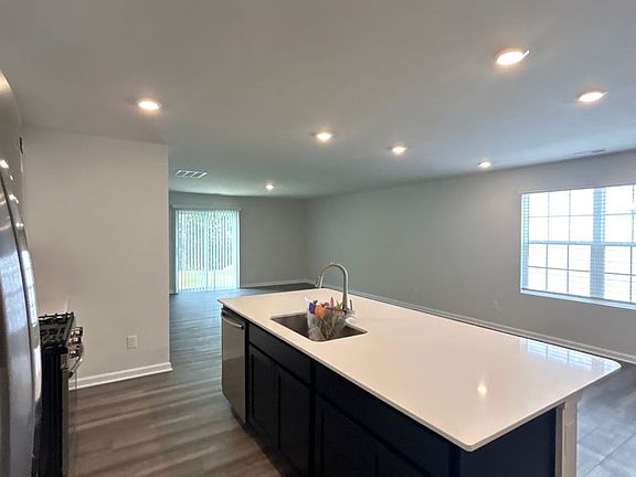 5th image of 10223 Chatham Run Ln