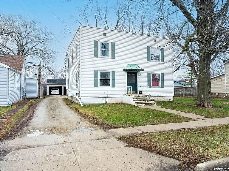 610 Maple St — Photo 7