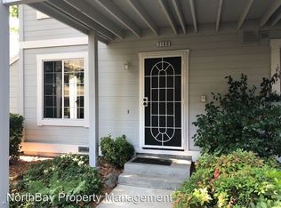 2160 Sunleaf Ln, Santa Rosa, CA 95403