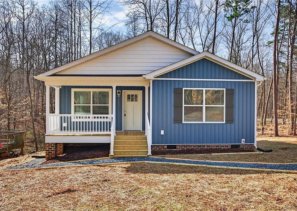 1st image of 367 Woodhaven Shores Dr