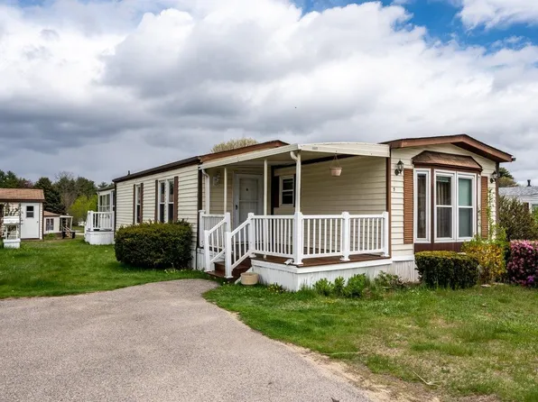 5 Monadnock Drive, Rochester, NH 03867