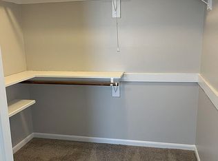 8202 Old Farm Ln, Indianapolis, IN 46214