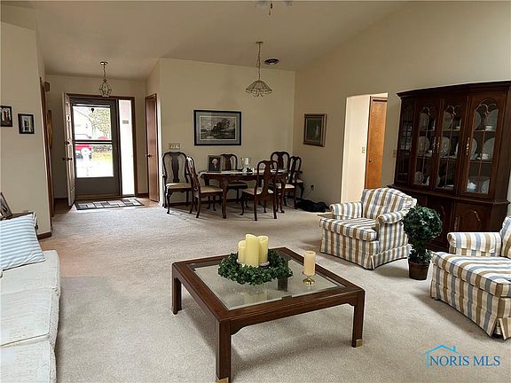 2nd image of 2107 Greystone Ct