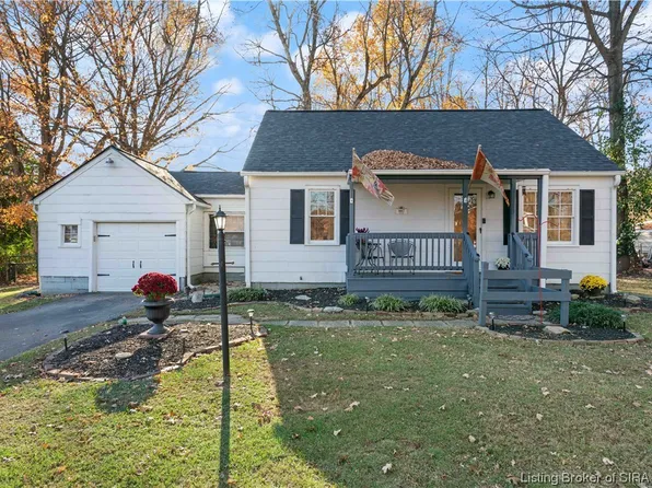 907 Allison Lane, Jeffersonville, IN 47130