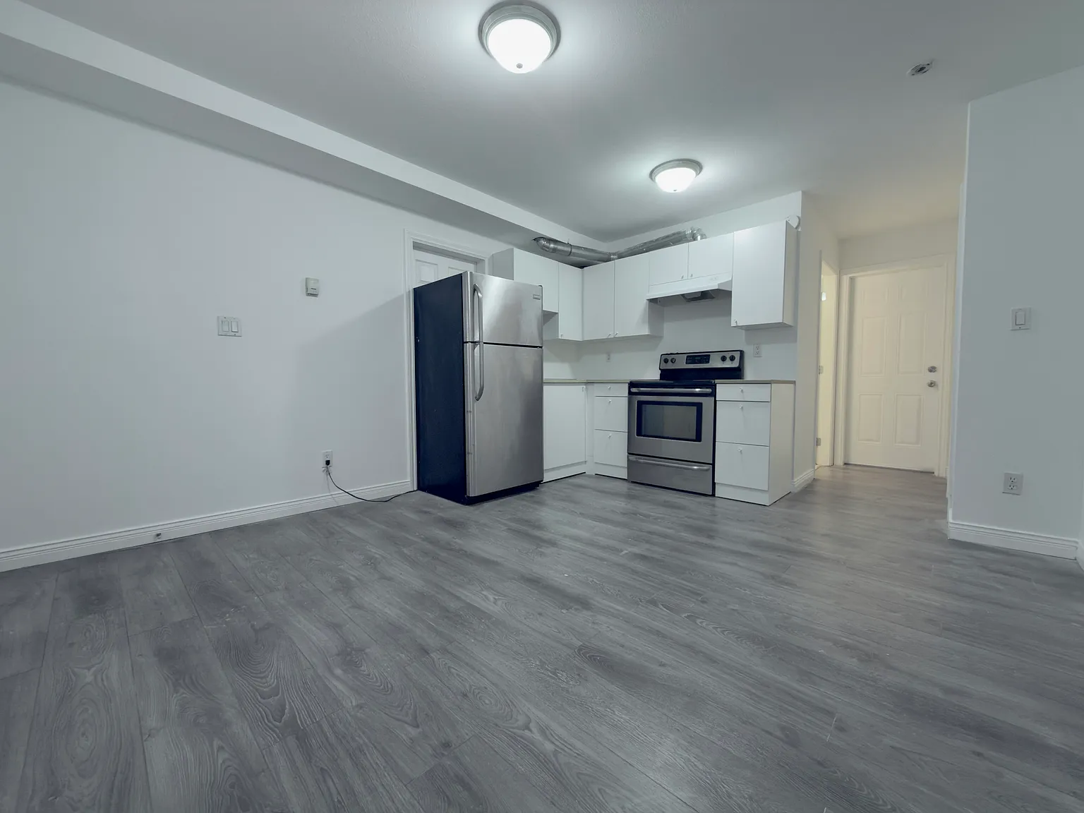 2 bed, 600 sqft, $1,500 — Photo 4