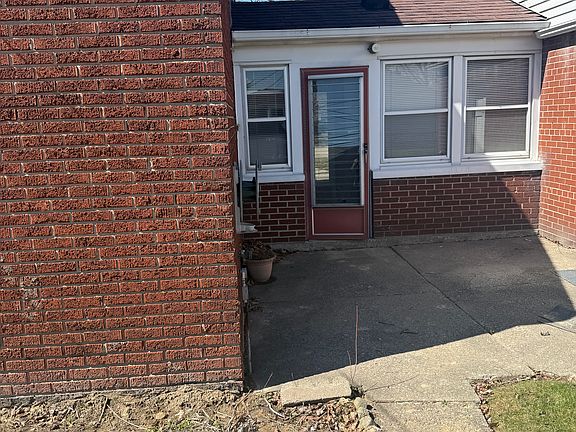4th image of 8309 Rosedale Blvd