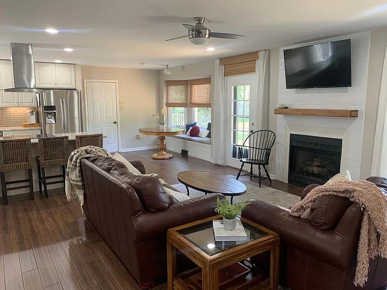 2506 Fairwoods Ln — Photo 11