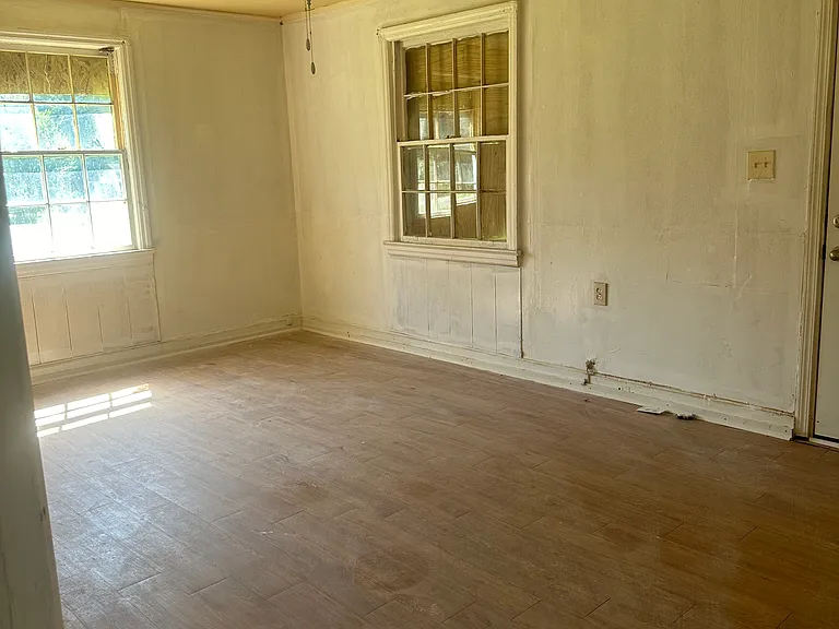 4356 Marion Ave — Photo 5