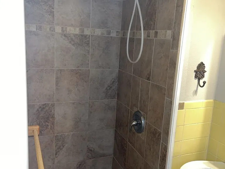 2502 Rice Ave — Photo 13