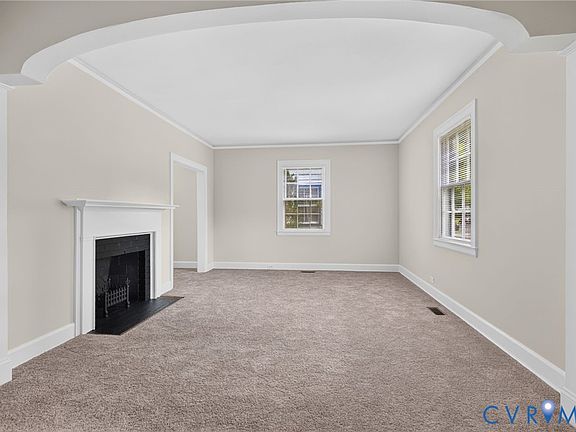 4th image of 59 Main St