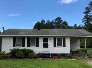 525 Phillips Rd, Selma, NC 27576