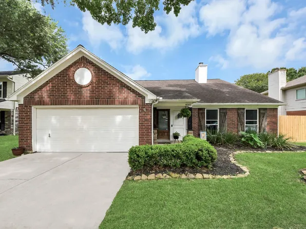 4005 Spring Meadow Dr, Pearland, TX 77584