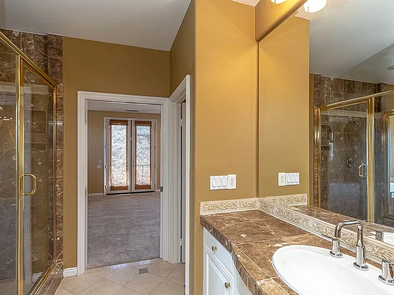 2515 Ridgegate Row — Photo 16