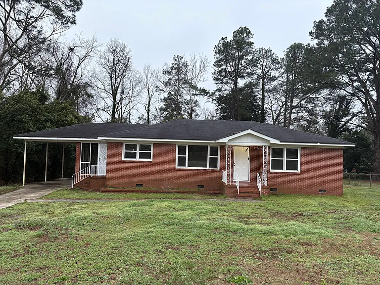 2341 Vacation Dr — Photo 8