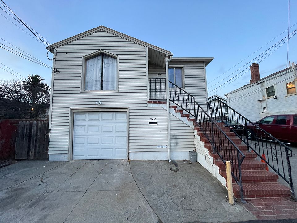 1st image of 546 3rd Ln