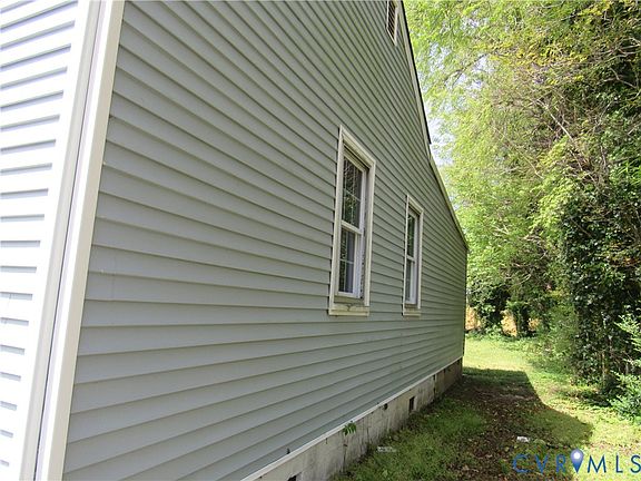 3rd image of 2023 Richmond Ave