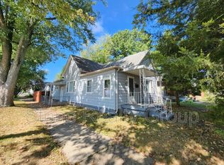 1700 N 16th St, Terre Haute, IN 47804