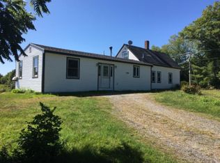 367 Gardiner Rd, Wiscasset, ME 04578