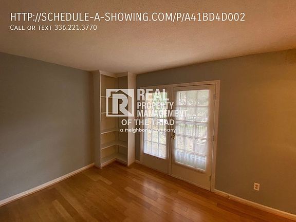 3rd image of 4610A Lawndale Dr