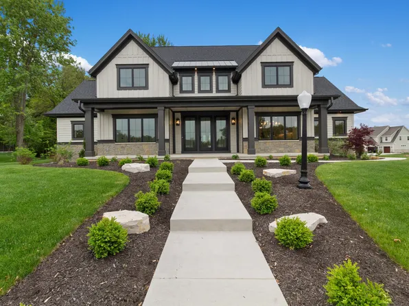 3350 Siena Dr, Valparaiso, IN 46385