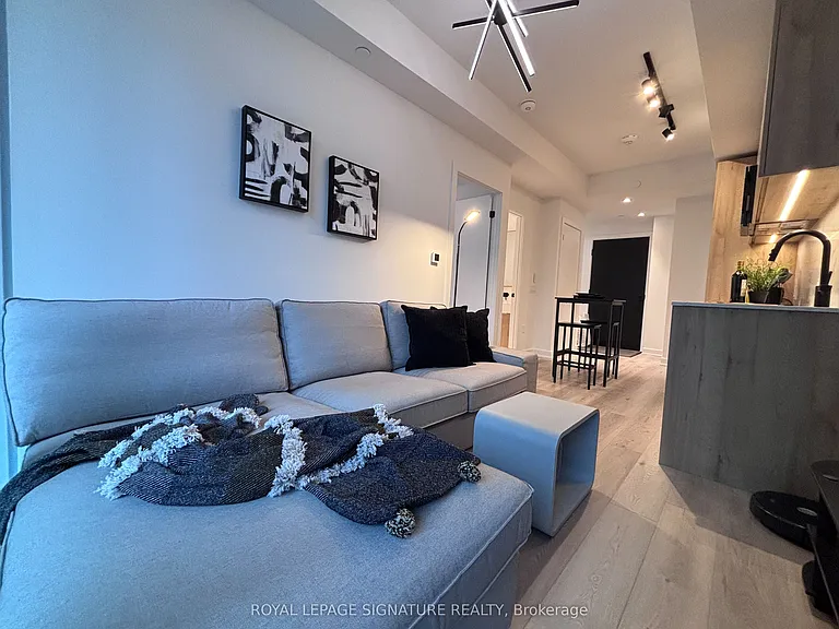 127 Broadway Ave #2104 — Photo 13