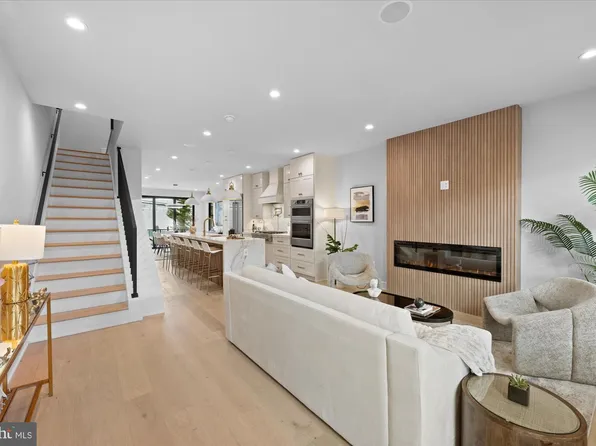 4441 Harrison St NW, Washington, DC 20015