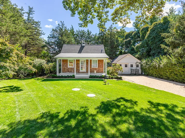 43 Sawasett Ave — Photo 10