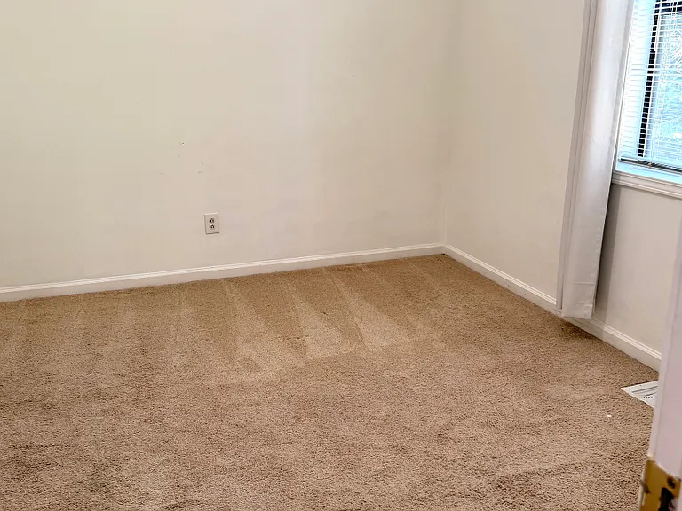 230 Royal Colony Ct — Photo 6