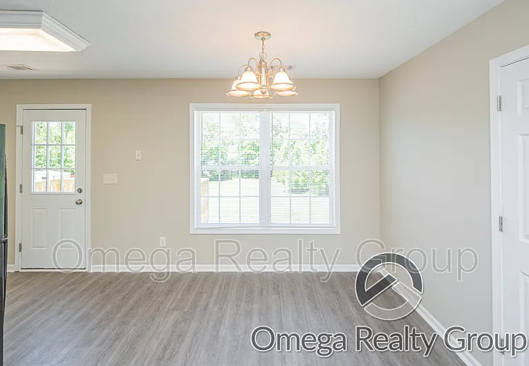 2815 Dotti Dr — Photo 17