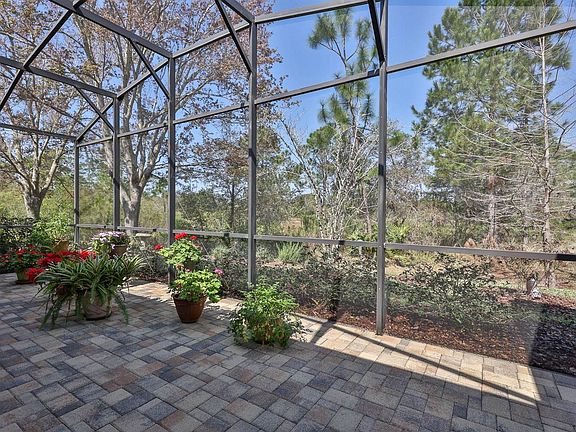 5th image of 1020 Heron Point Cir