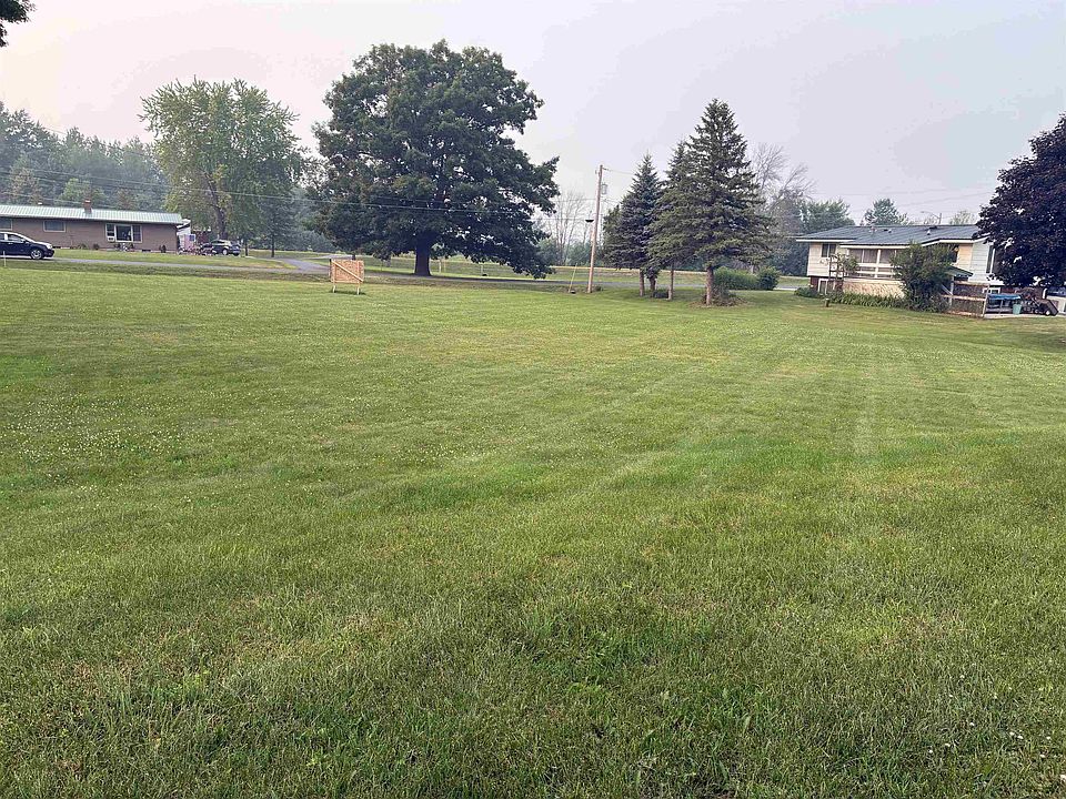 1st image of W7803 Sycamore Rd