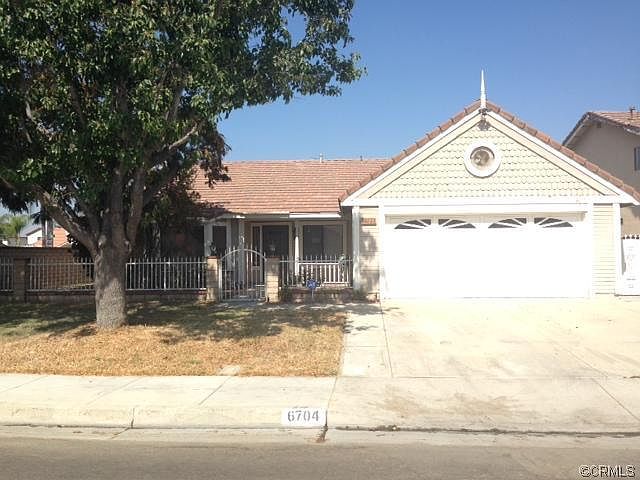 1st image of 6704 Stonegate Dr
