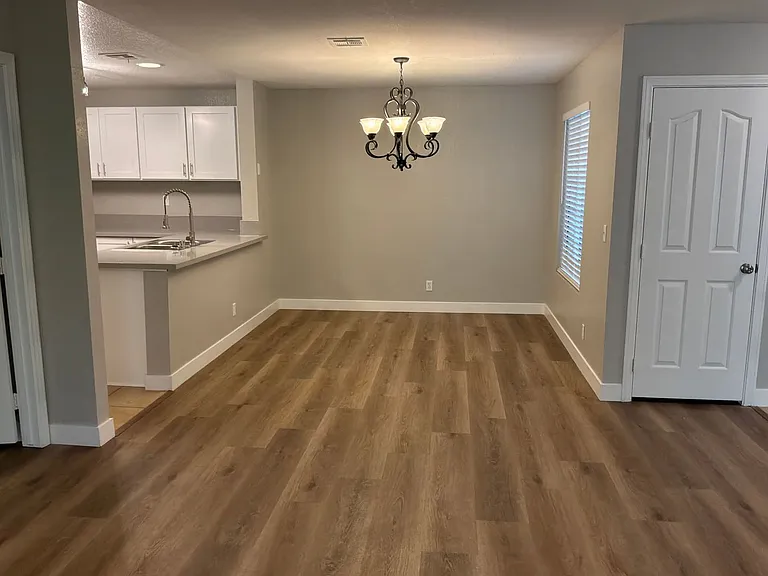 2635 S Durango Dr #201 — Photo 6