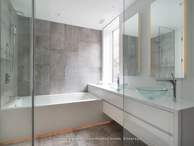 727 Grandview Dr N #101 — Photo 21