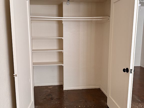 5th image of 526 W Roosevelt St #11143772