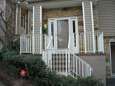1st image of 198 Clarken Dr