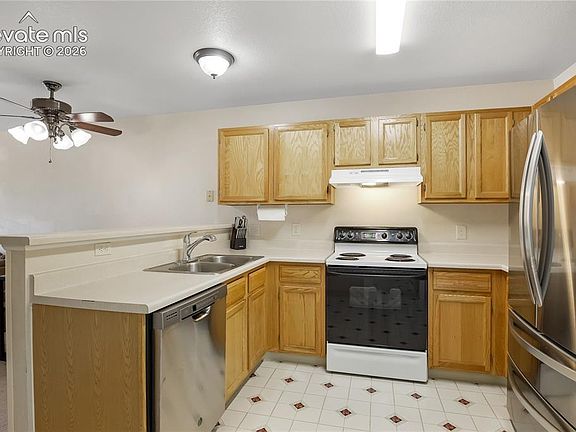 4th image of 3219 Hearthridge Cir